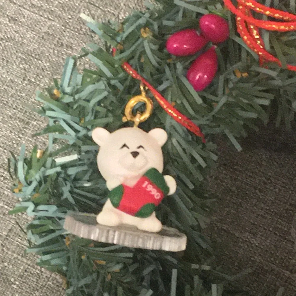 Hallmark Little Frosty Friends mini Wreath 1990 NWB Eskimo Seal Dog Bear Alaska